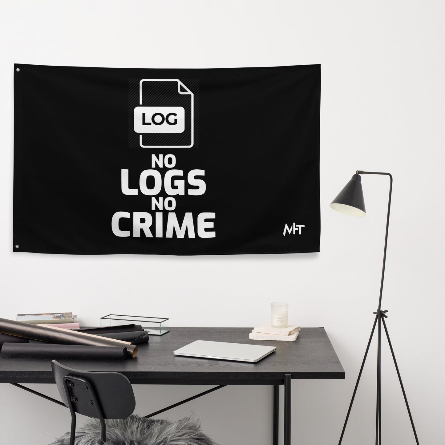 No logs no crime - Flag by DarkByteGear