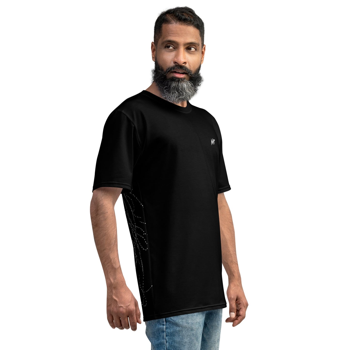 Cyberware assassin v32 - Men's t-shirt by DarkByteGear