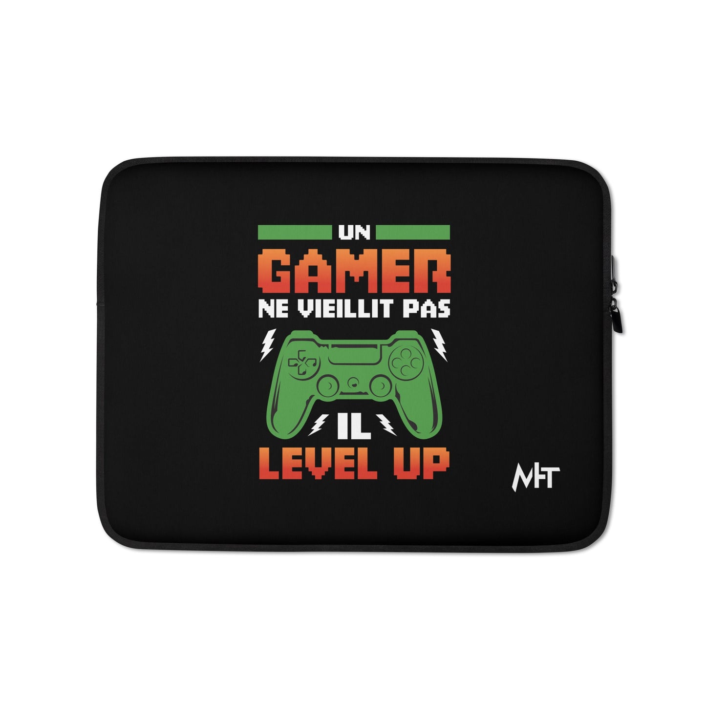 Un GAMER NE VIEILLIT PAS IL Level Up - Laptop Sleeve by DarkByteGear