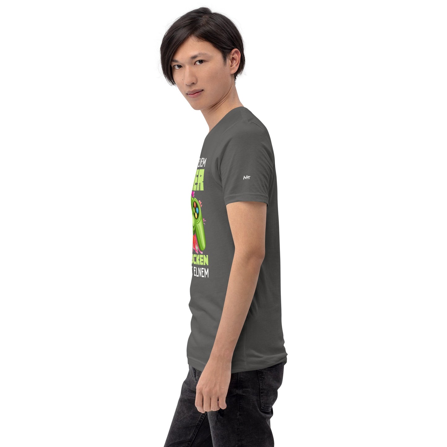 Schlaf Mit Elnem Gamer Drucken - Unisex t-shirt by DarkByteGear