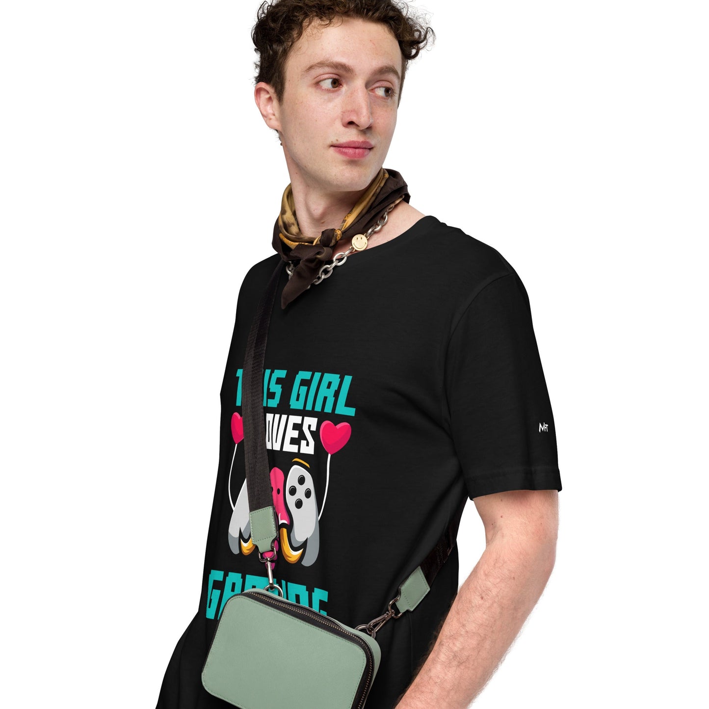 This girl Loves video games ( RiMa ) - Unisex t-shirt by DarkByteGear