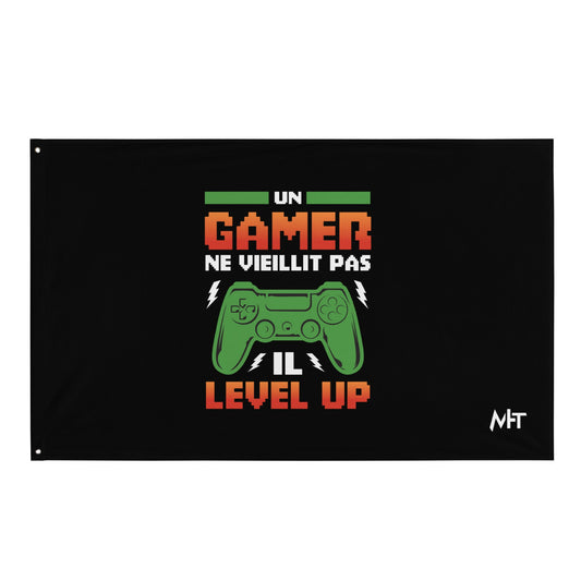 Un GAMER NE VIEILLIT PAS IL Level Up - Flag by DarkByteGear