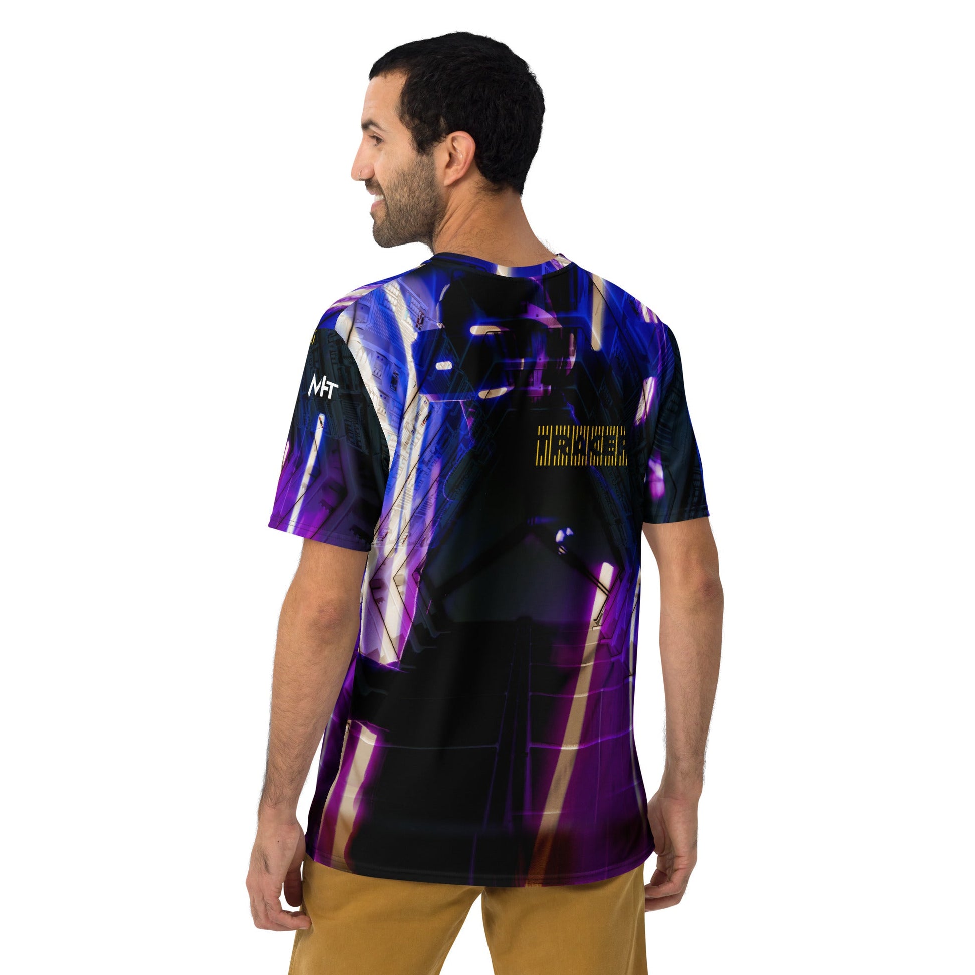Cyberware - Tracer - Men's t-shirt by DarkByteGear