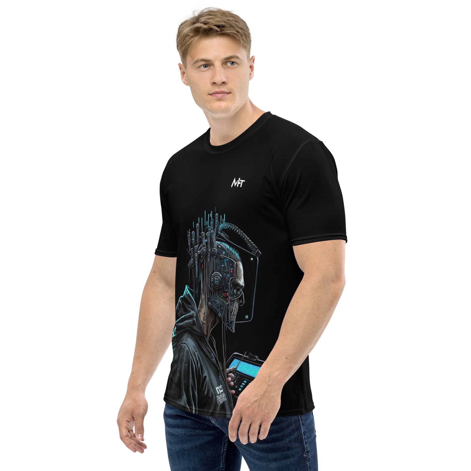 Cyberware assassin v6 - Men's t-shirt by DarkByteGear