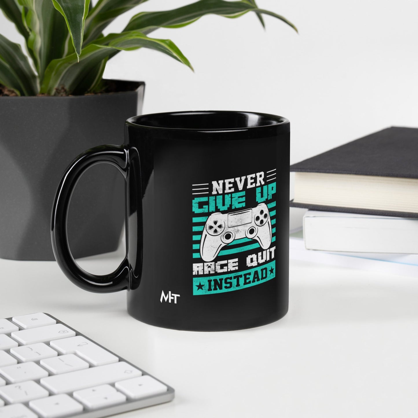 Never Give Up! Arge Quit - Black Glossy Mug by DarkByteGear