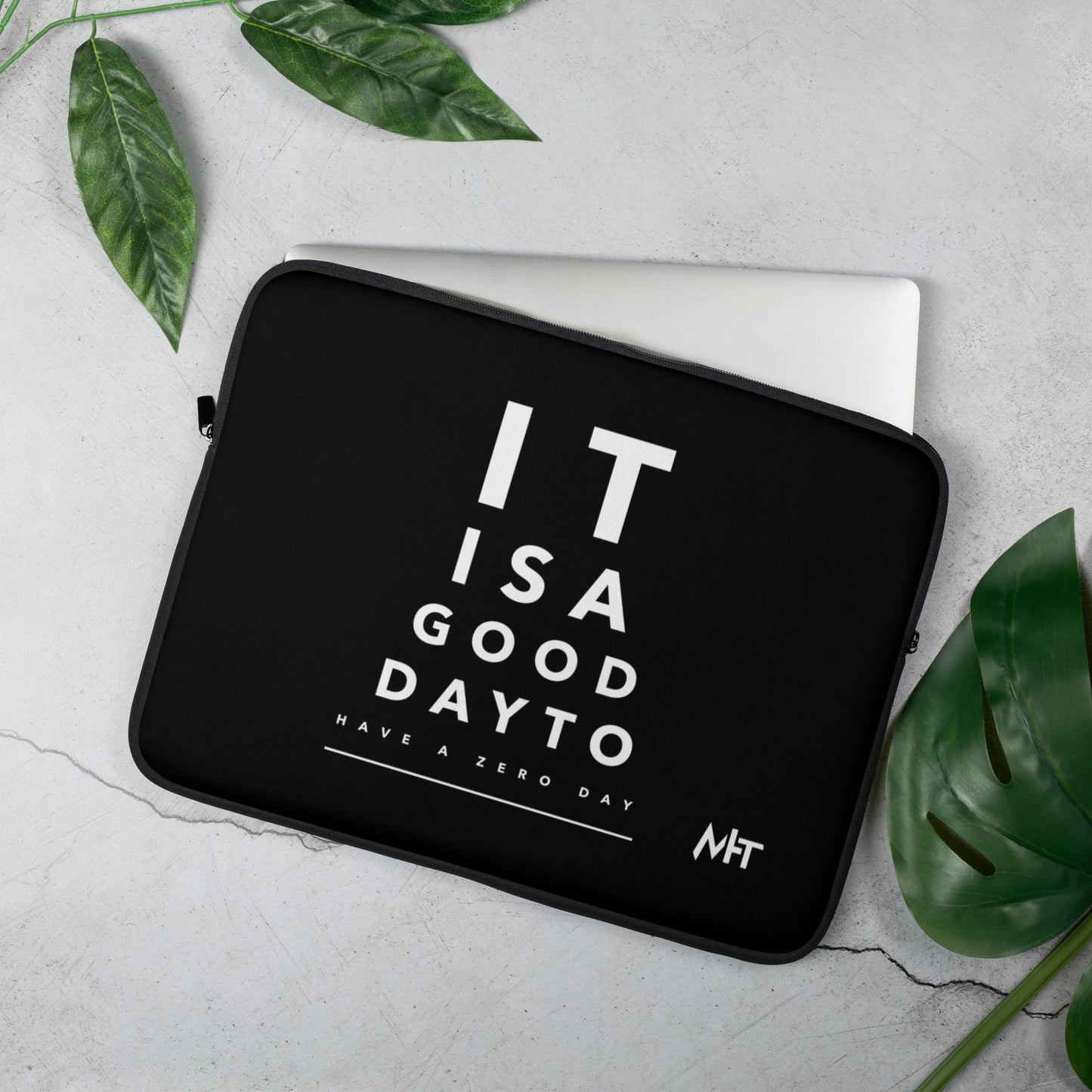 It is a good day to have a zero day - Laptop Sleeve by DarkByteGear
