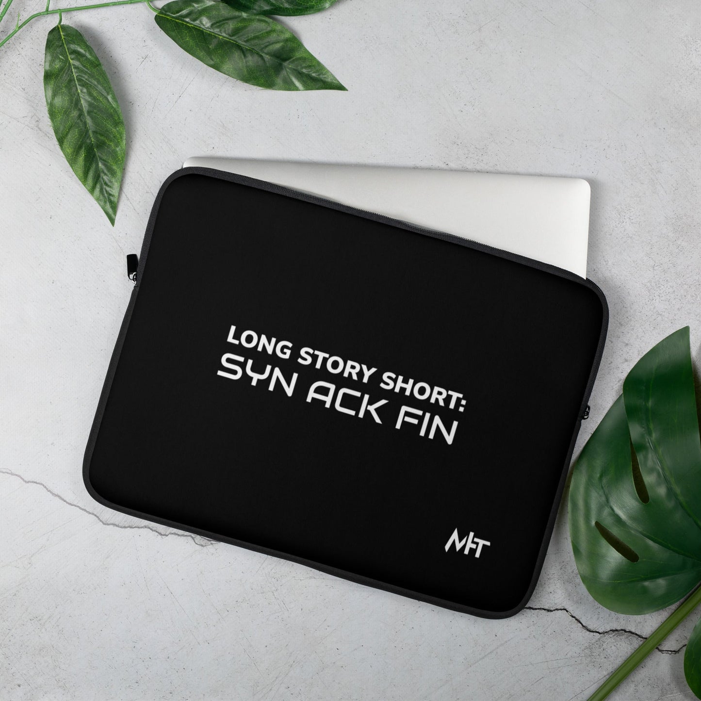 Long story short - Syn Ack Fin - Laptop Sleeve by DarkByteGear