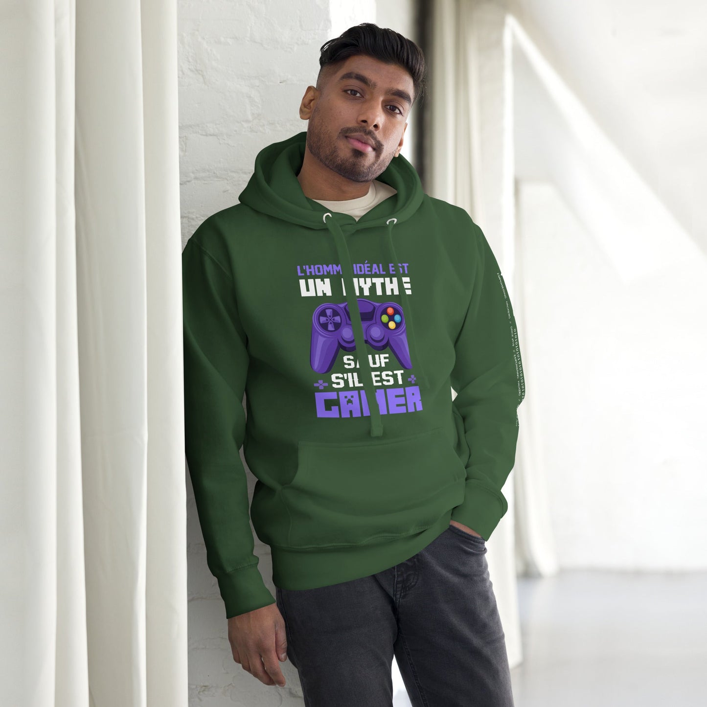 L'HOMME IDEAL EST UN MYTHE SAUF S'IL EST GAMER - Unisex Hoodie by DarkByteGear