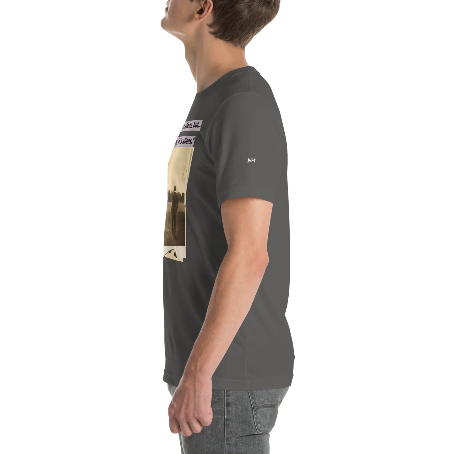 I'm not saying it's aliens, but... okay, it's aliens - Unisex t-shirt by DarkByteGear