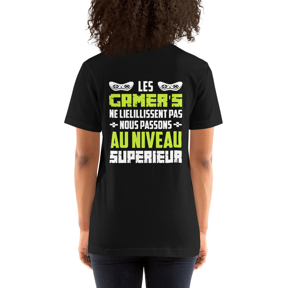 Les Gamer's Au Niveau Unisex t-shirt ( Back Print ) by DarkByteGear