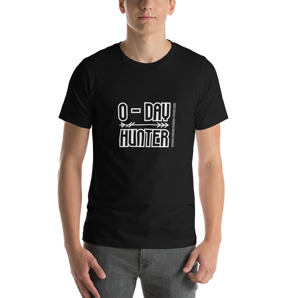 0-day hunter V6 - Unisex t-shirt by DarkByteGear