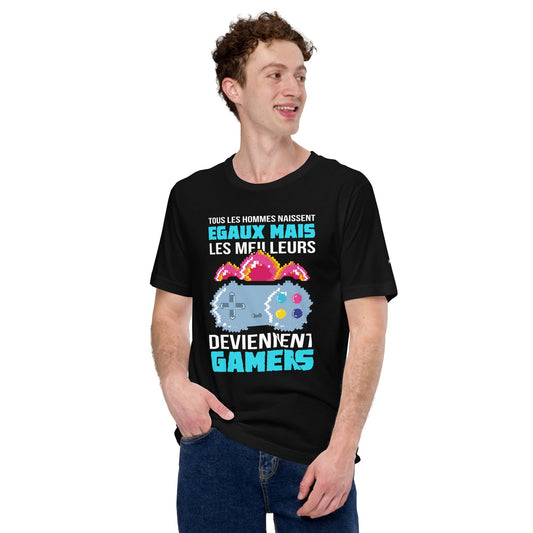 Tous Les Hommes Naissent Egaux Mais - Unisex t-shirt by DarkByteGear