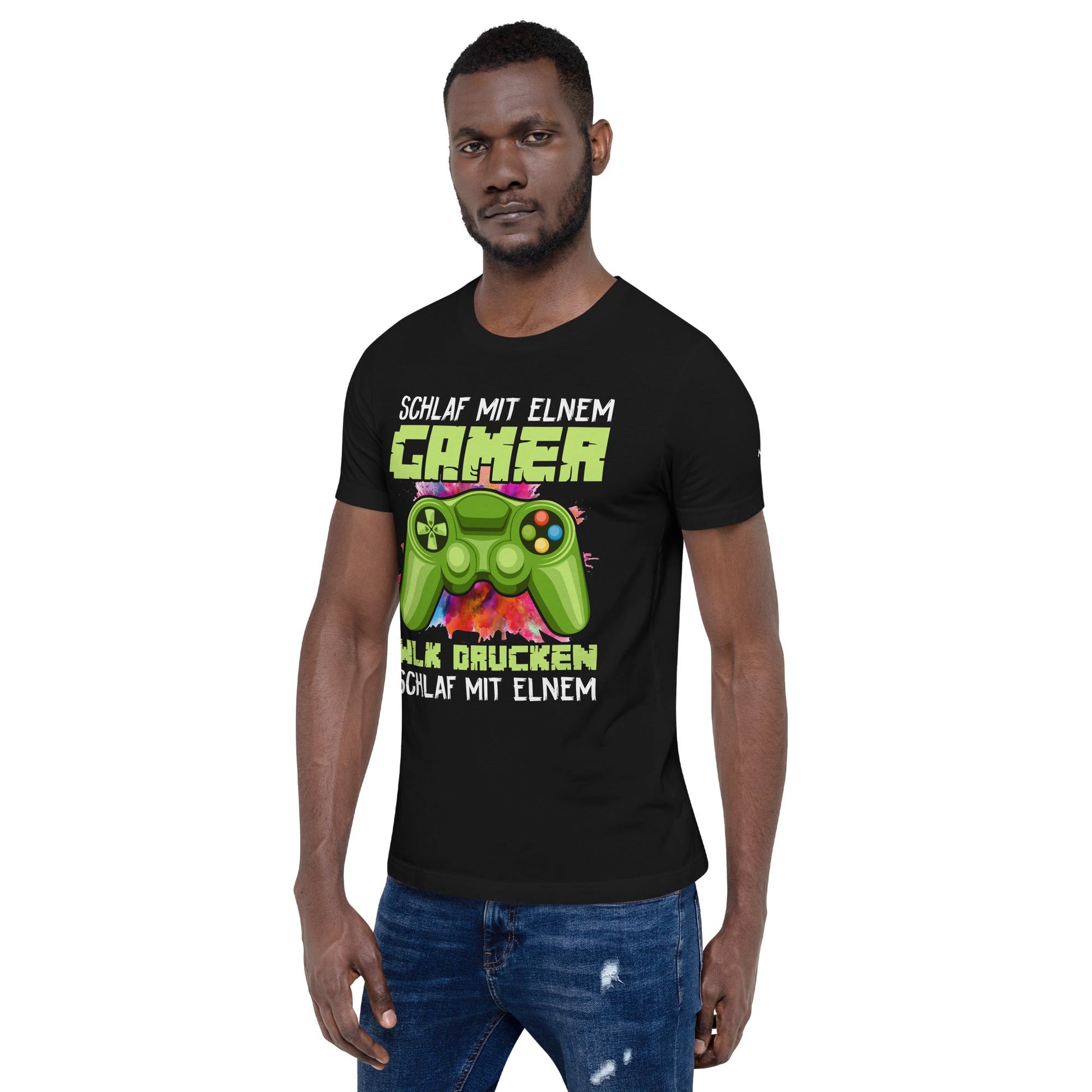Schlaf Mit Elnem Gamer Drucken - Unisex t-shirt by DarkByteGear