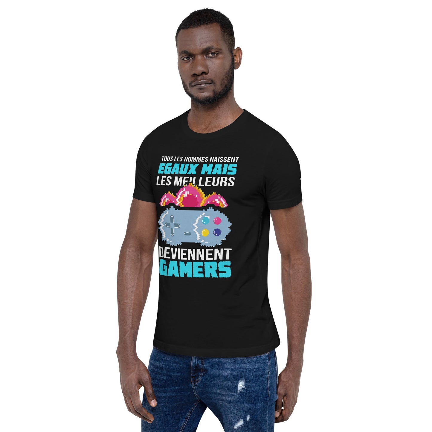 Tous Les Hommes Naissent Egaux Mais - Unisex t-shirt by DarkByteGear