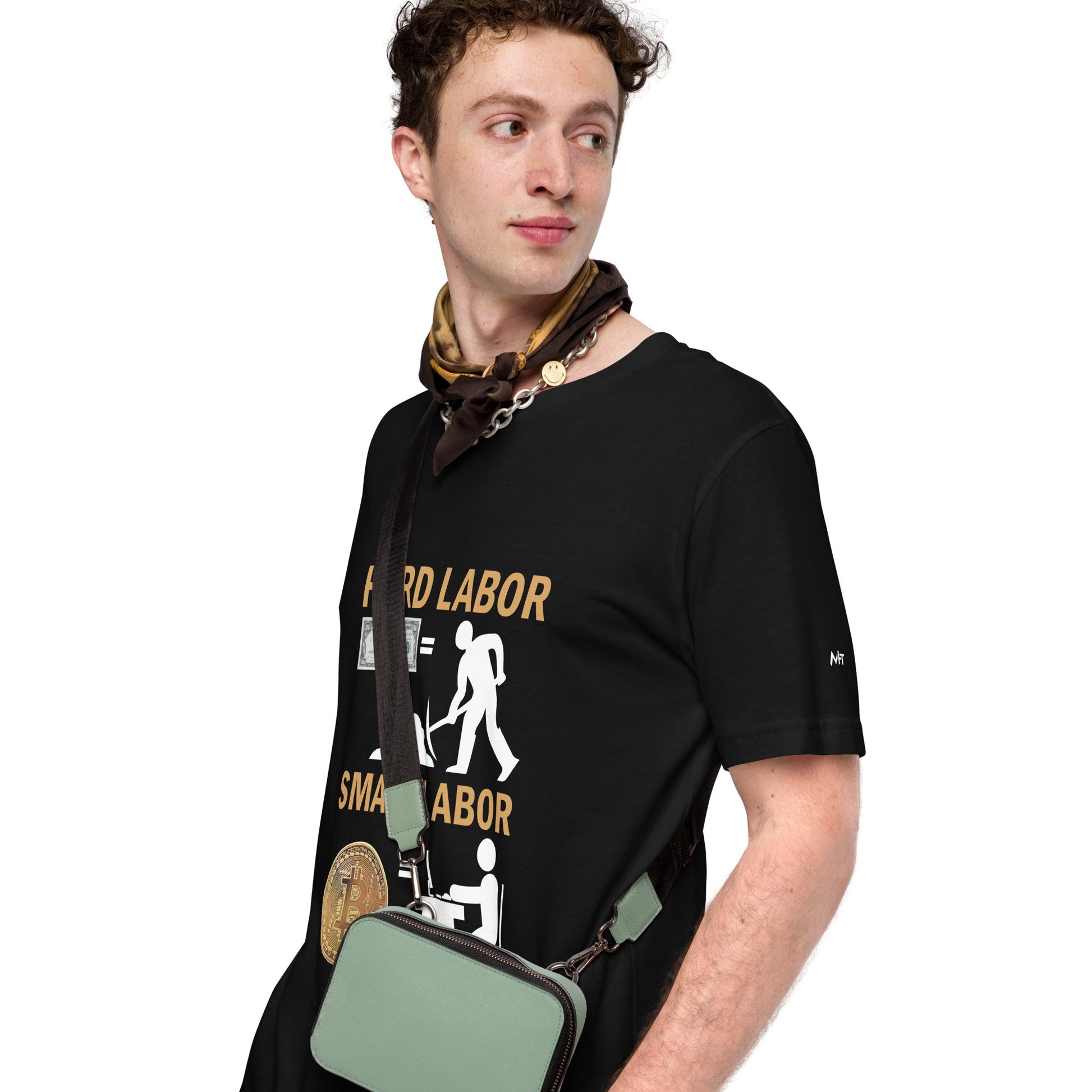 Hard Labour Vs Smart Labour - Unisex t-shirt by DarkByteGear