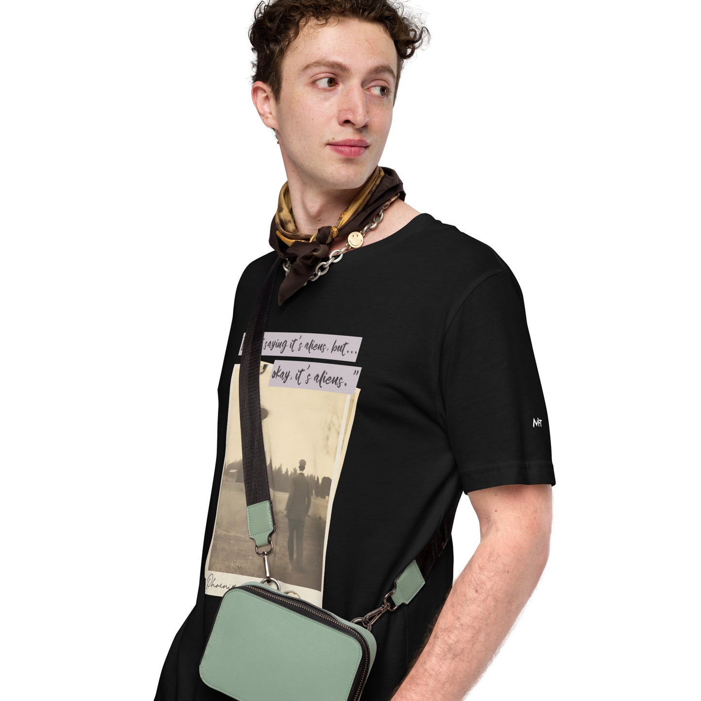 I am not saying it's aliens but, Okay! it's aliens V1 - Unisex t-shirt by DarkByteGear