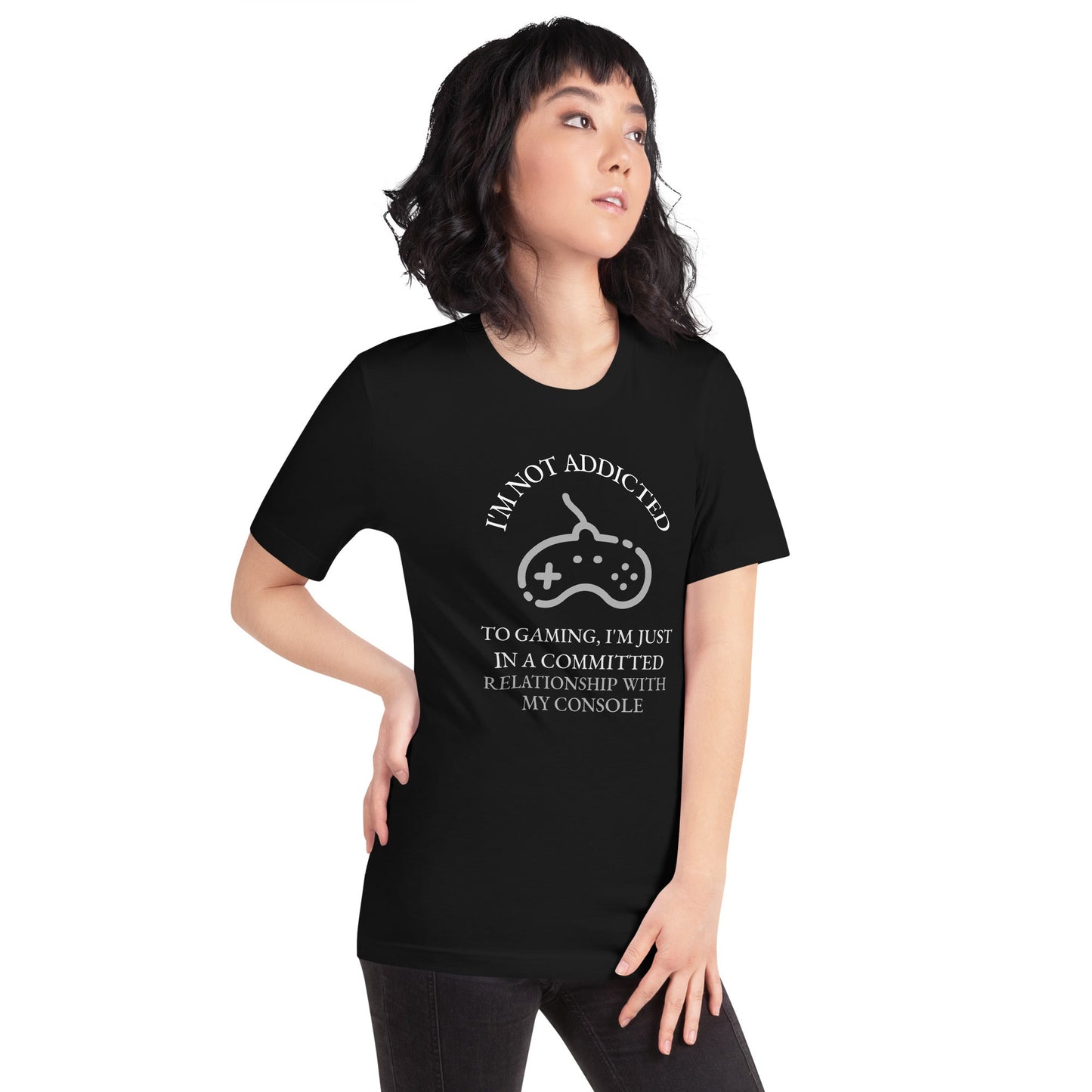 I'm not addicted to gaming - Unisex t-shirt by DarkByteGear