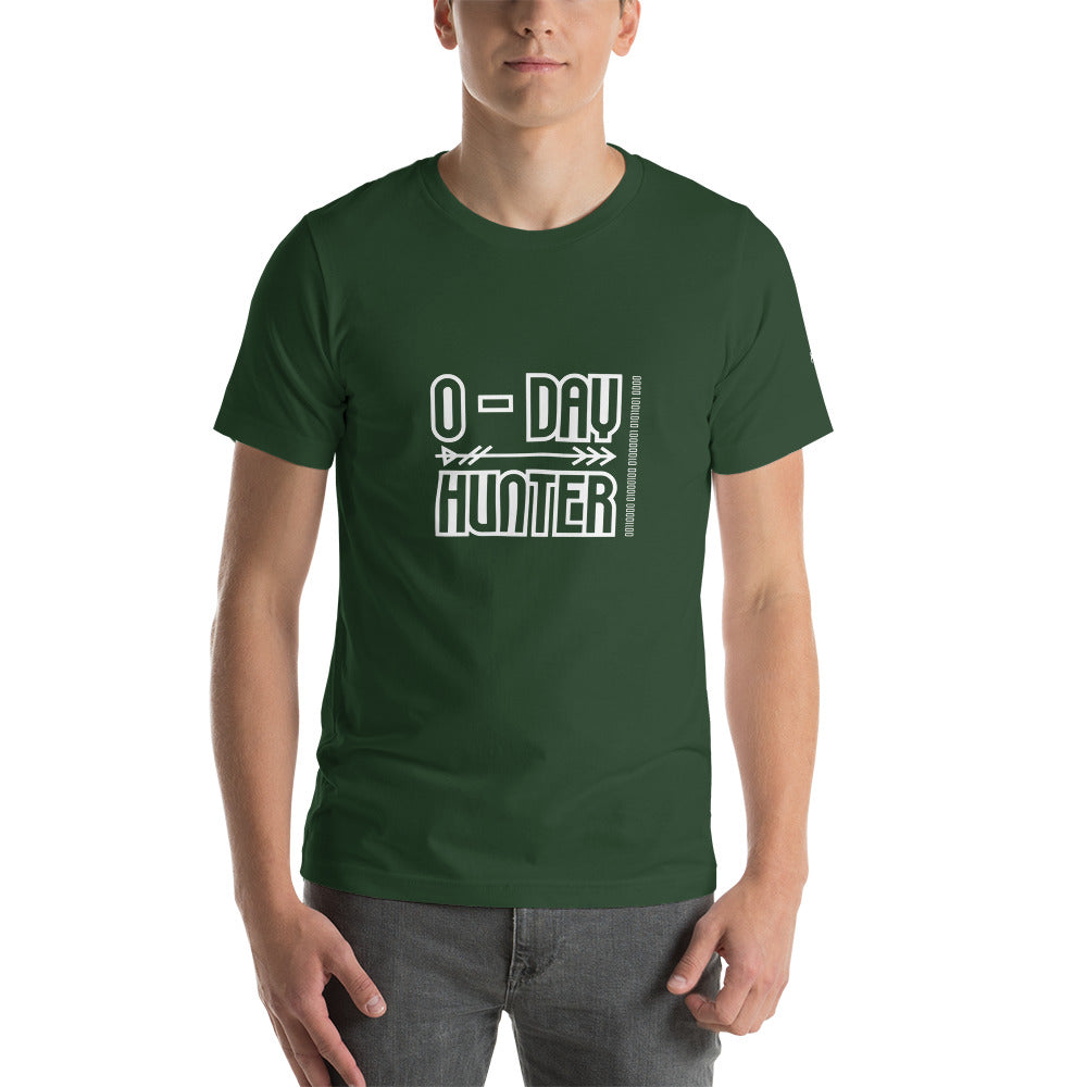 0-day hunter V6 - Unisex t-shirt by DarkByteGear