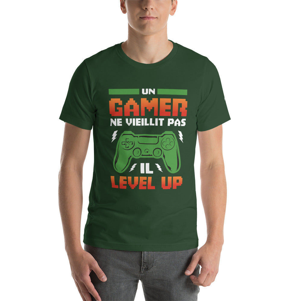 Un GAMER NE VIEILLIT PAS IL Level Up - Unisex t-shirt by DarkByteGear