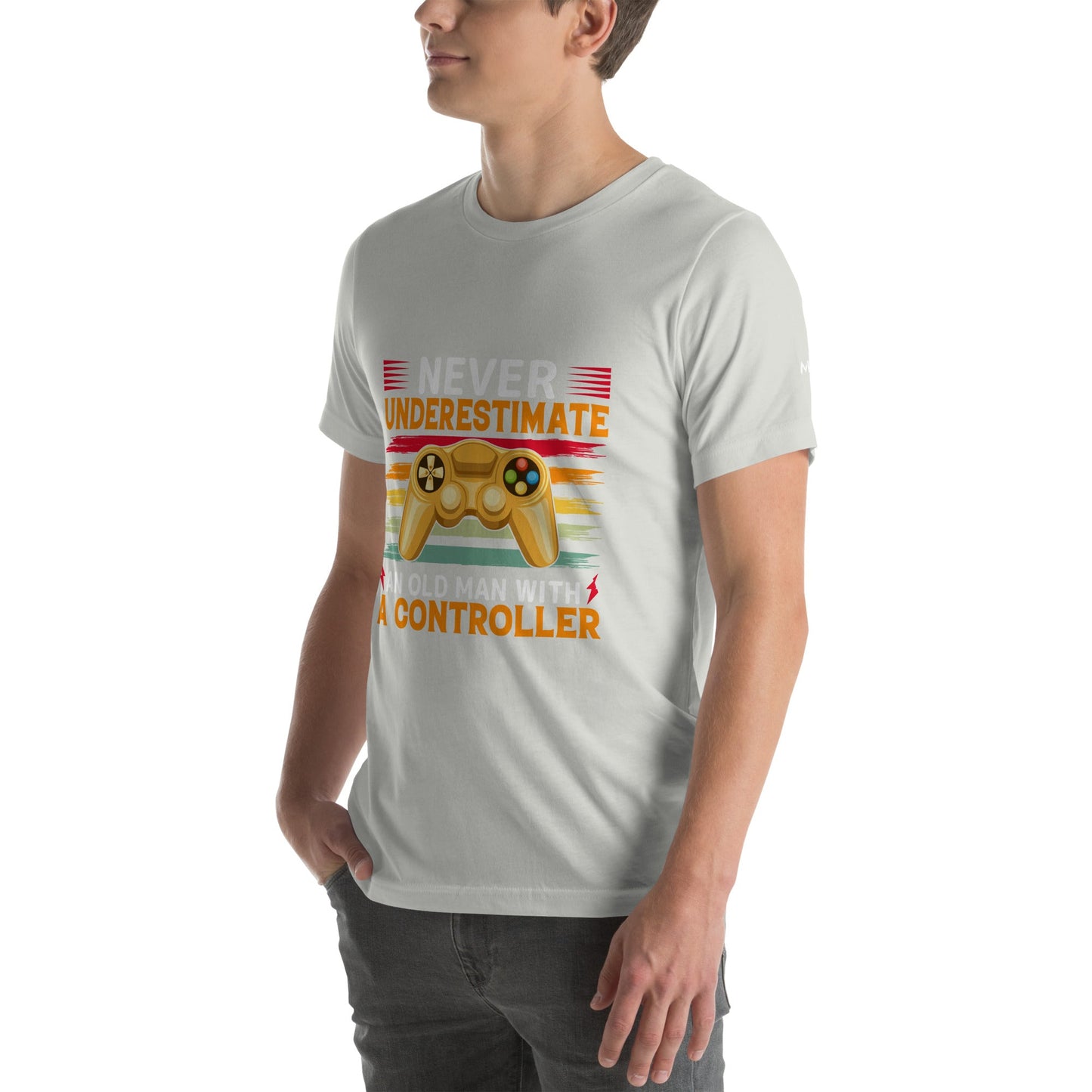 Never Underestimate an old man with a controller - Unisex t-shirt by DarkByteGear