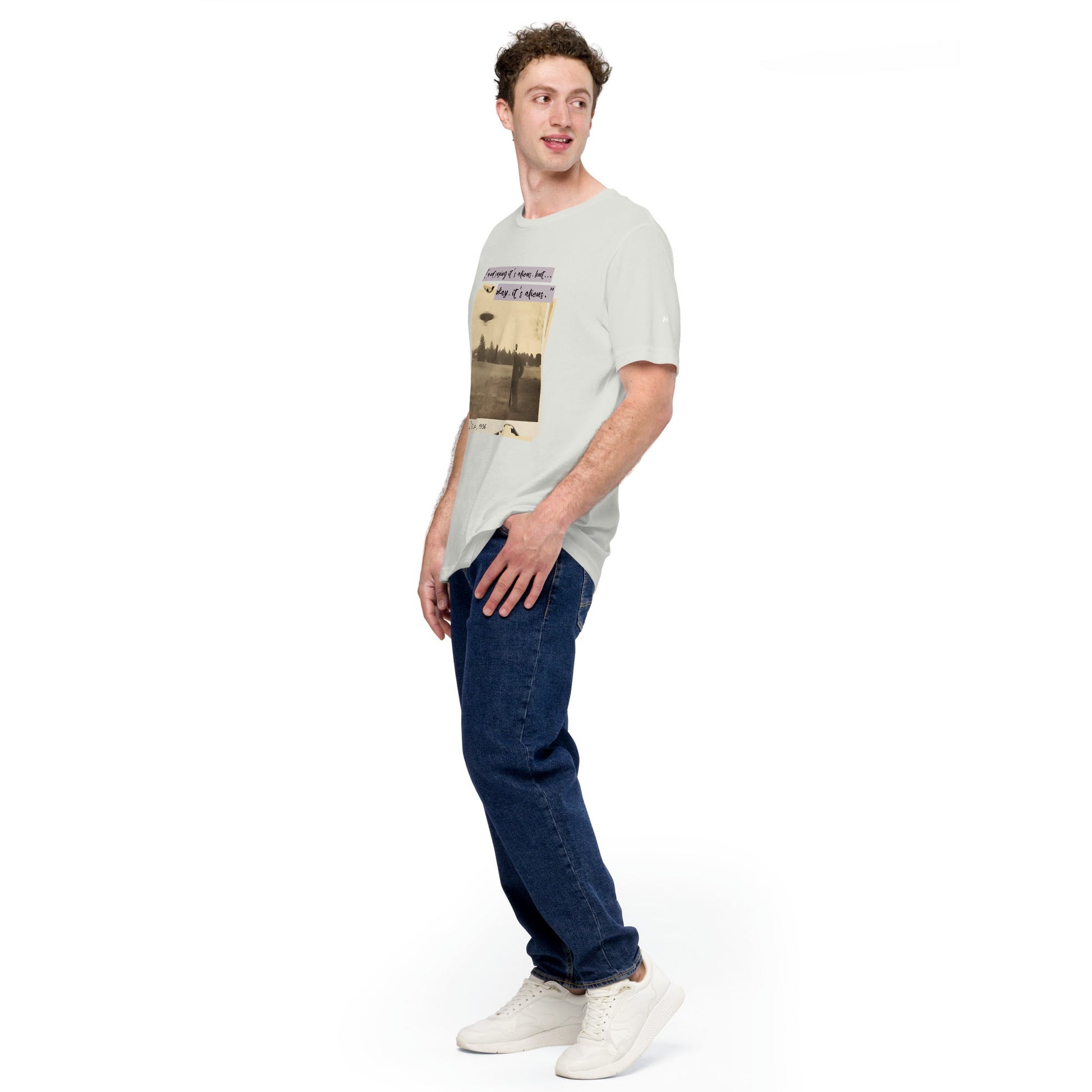 I am not saying it's aliens but, Okay! it's aliens V1 - Unisex t-shirt by DarkByteGear