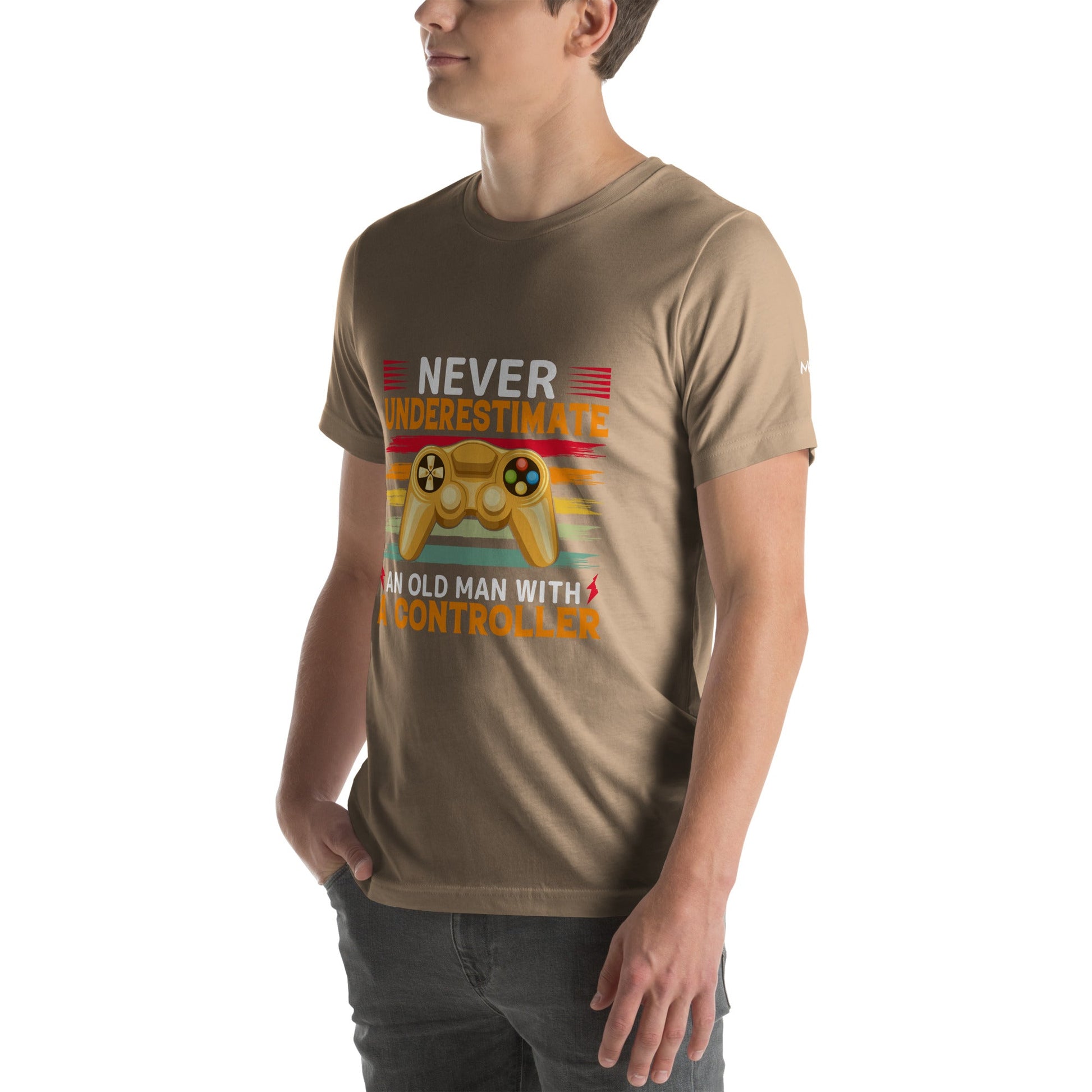 Never Underestimate an old man with a controller - Unisex t-shirt by DarkByteGear