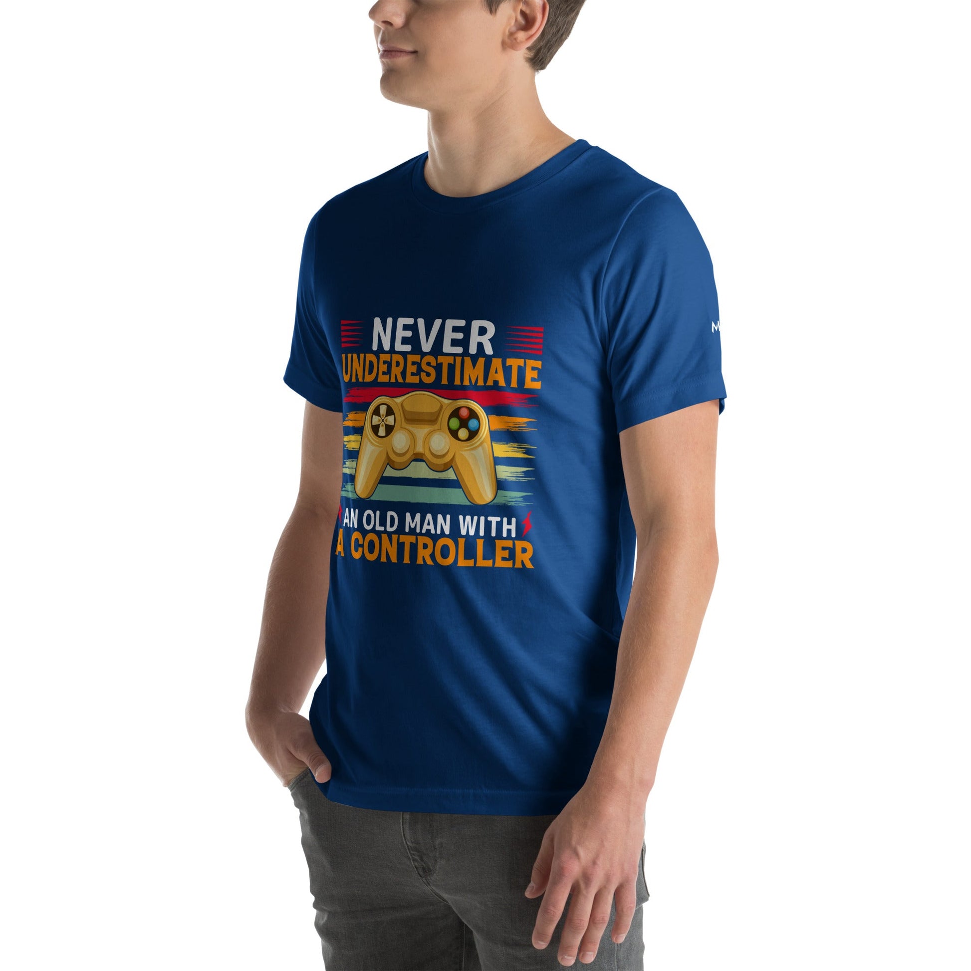 Never Underestimate an old man with a controller - Unisex t-shirt by DarkByteGear